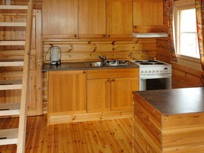 House | Private kitchen - 5 Person Holiday Home in Vagland (Heim)
