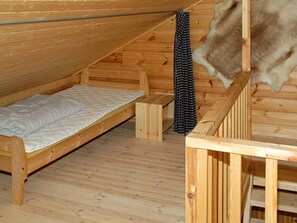 House | 2 bedrooms, individually furnished