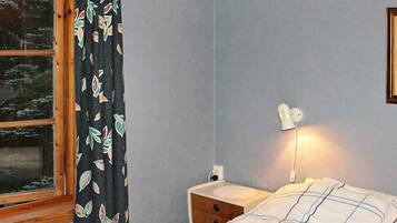 House | 3 bedrooms, individually furnished