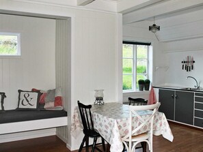 House | Dining