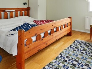 1 chambre, ameublement personnalisé, draps fournis