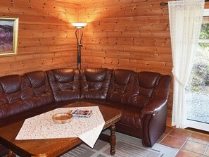Living area - 6 Person Holiday Home in Leikanger (Sogndal)