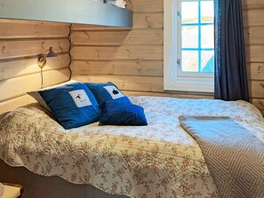 House | 2 bedrooms, individually furnished