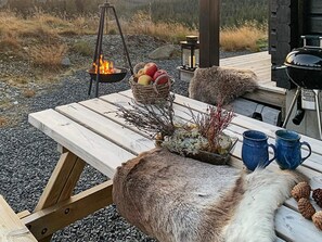House | Outdoor dining