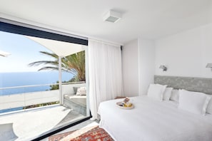 5 chambres, accès Internet, draps fournis