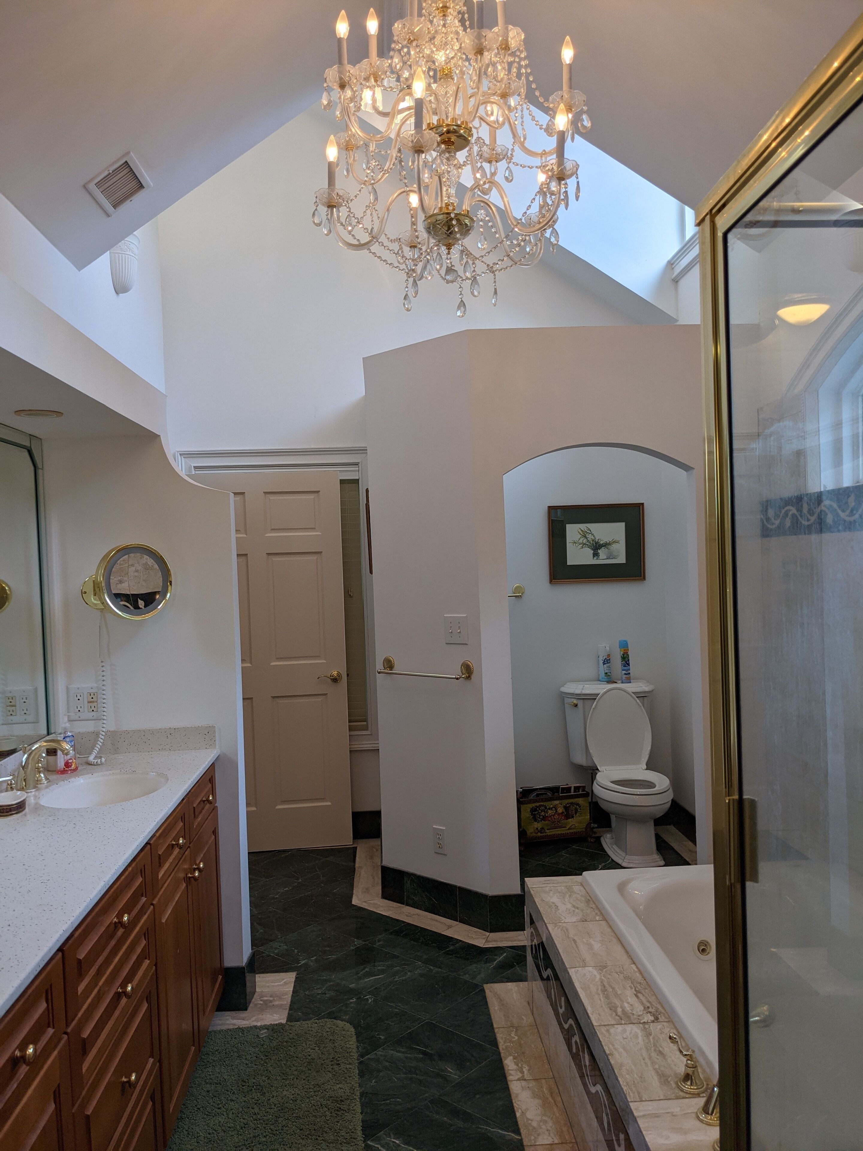 Ensemble douche/baignoire, baignoire à jets, bidet, serviettes fournies