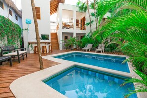 Outdoor pool - Ocean Front Villa @ Private Beach in Tulum. Snorkel, Kayak, Paddleboard Included (Tulum)