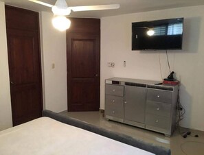 4 bedrooms - Total New!! Exclusive!! Apt At Paradise V . (Santo Domingo Norte)