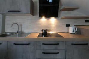 Apartment, 2 Schlafzimmer | Eigene Kochnische