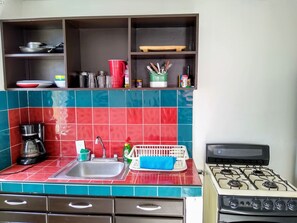 Fridge, oven, stovetop, coffee/tea maker - Mi espacio en Cancun (Cancun)