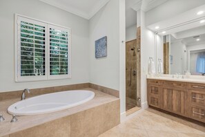 Shower, jetted bath, hair dryer, bidet - Home with Private Pool Oasis Minutes to Naples’ Best Beaches by Esthetic Stays (Naples)