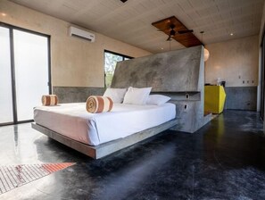 3 bedrooms, in-room safe, iron/ironing board, free WiFi