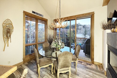 TERRACES 602- Slopeside Condo, Meadows of Mountain Village, Ski-In/Ski-Out!