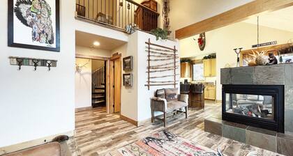 TERRACES 602- Slopeside Condo, Meadows of Mountain Village, Ski-In/Ski-Out!