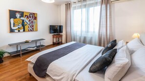 1 quarto, ferros/tábuas de passar roupa, Wi-Fi de cortesia