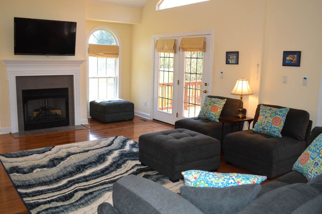 Lake Anna Blue Sails, Waterfront Estate, Family Retreat