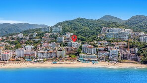 Beach nearby, beach towels - Romantic Zone Luxury Ocean-View Condo w/Rooftop Infinity Pool. Walk to Beach! (Puerto Vallarta)