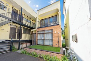 Exterior - Extreme (Sapporo)