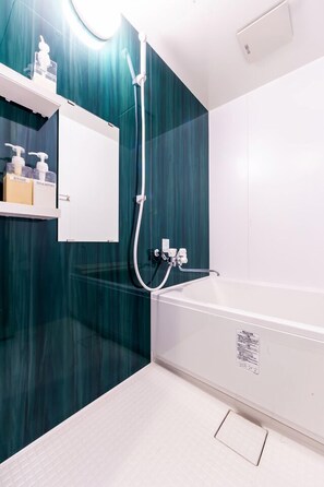 Private Vacation Home, Non Smoking | Bathroom | Separate bathtub and shower, free toiletries, hair dryer, slippers - A-Ja (Niki)