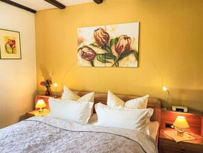 2 Schlafzimmer, Bügeleisen/Bügelbrett, WLAN