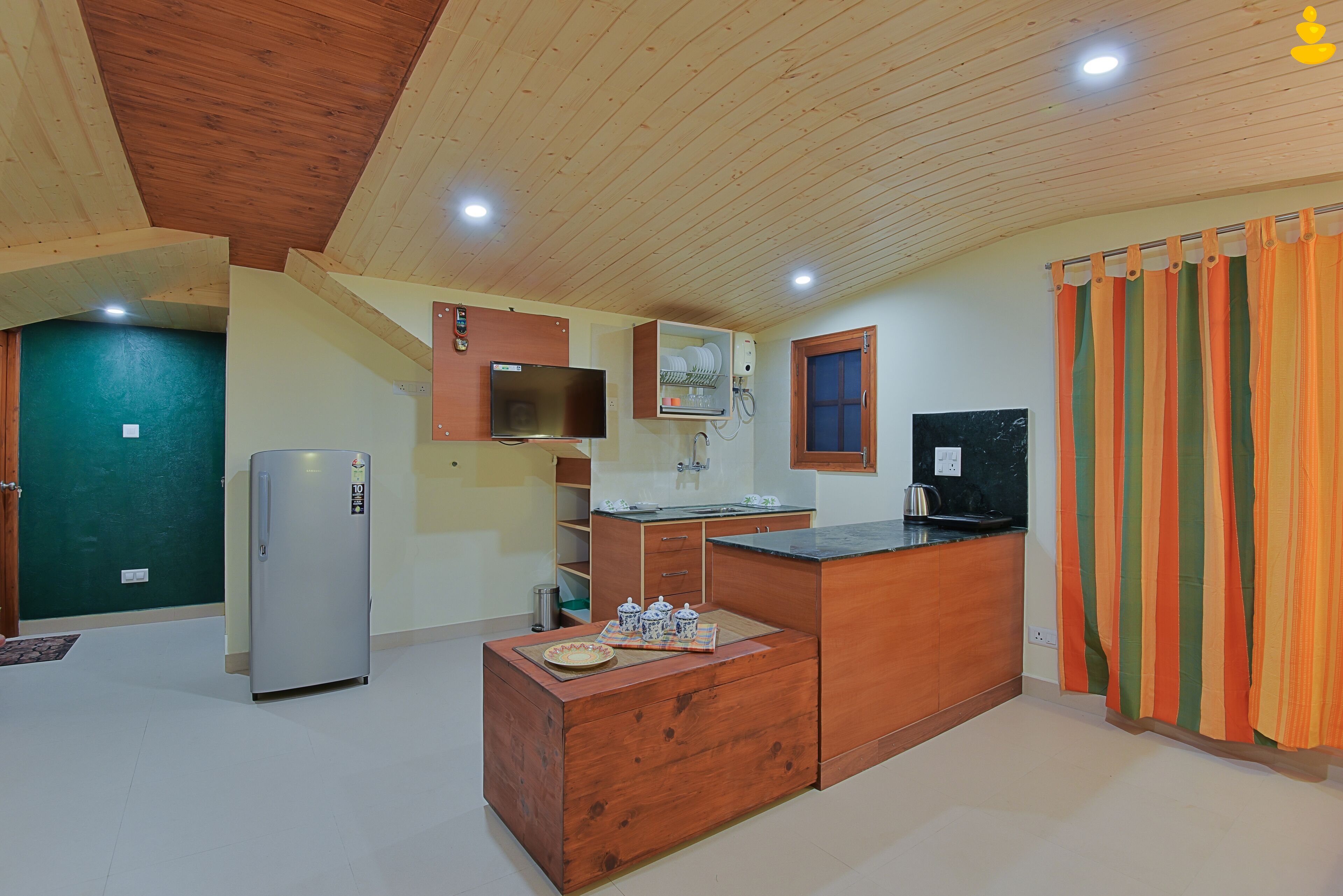 LivingStone 2 BHK Cottage near Mall Road Shimla