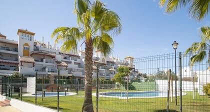 SibsSanlucar Piletas- 1st beach line pool parking family friends