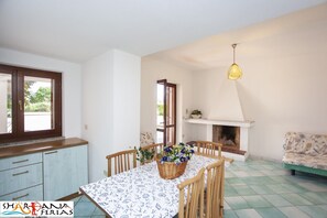 Apartment, 3 Bedrooms | Living area | LCD TV - Residence La Cinta 4 (San Teodoro)