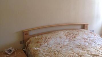 Apartment, 2 Bedrooms | 2 bedrooms, individually decorated, individually furnished