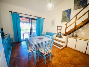 Leilighet, 2 soverom | Spisestue
