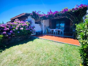 Garden view - Appartamento Cala d'Ambra (San Teodoro)