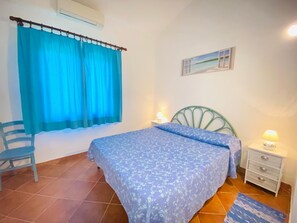 2 habitaciones, decoración personalizada y muebles diferentes 