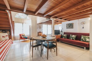 Interior - Amazing Apartment Under Acropolis (Athina)