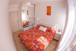Deluxe Apartment | Iron/ironing board, cots/infant beds, free WiFi, bed sheets - Apartments Lumiere (Becici)