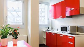 Appartamento, 1 camera da letto (2 PAX) | Cucina privata | Frigorifero, piano cottura, pentole/stoviglie/utensili