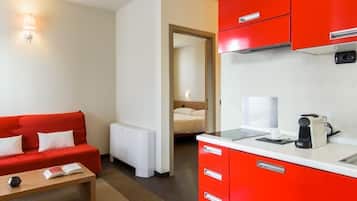 Apartment, 1 Schlafzimmer (4 PAX) | Eigene Kochnische | Kühlschrank, Herdplatte, Kochgeschirr/Geschirr/Besteck