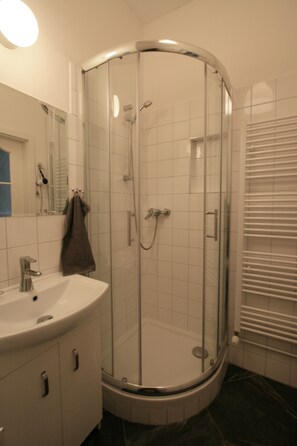Apartment | Badezimmer | Handtücher
