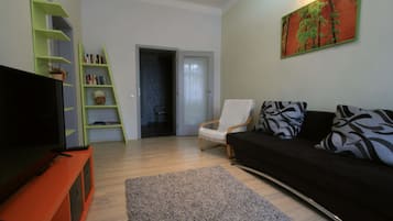 Apartment | Living area | Plasma TV