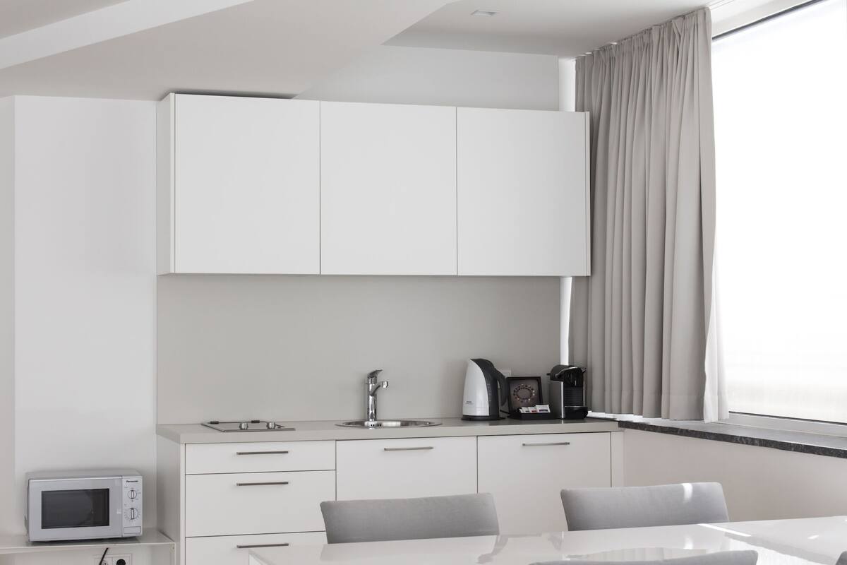 Apartamento conforto | Cozinha privada | Máquina de café expresso, geladeira, micro-ondas, cooktop