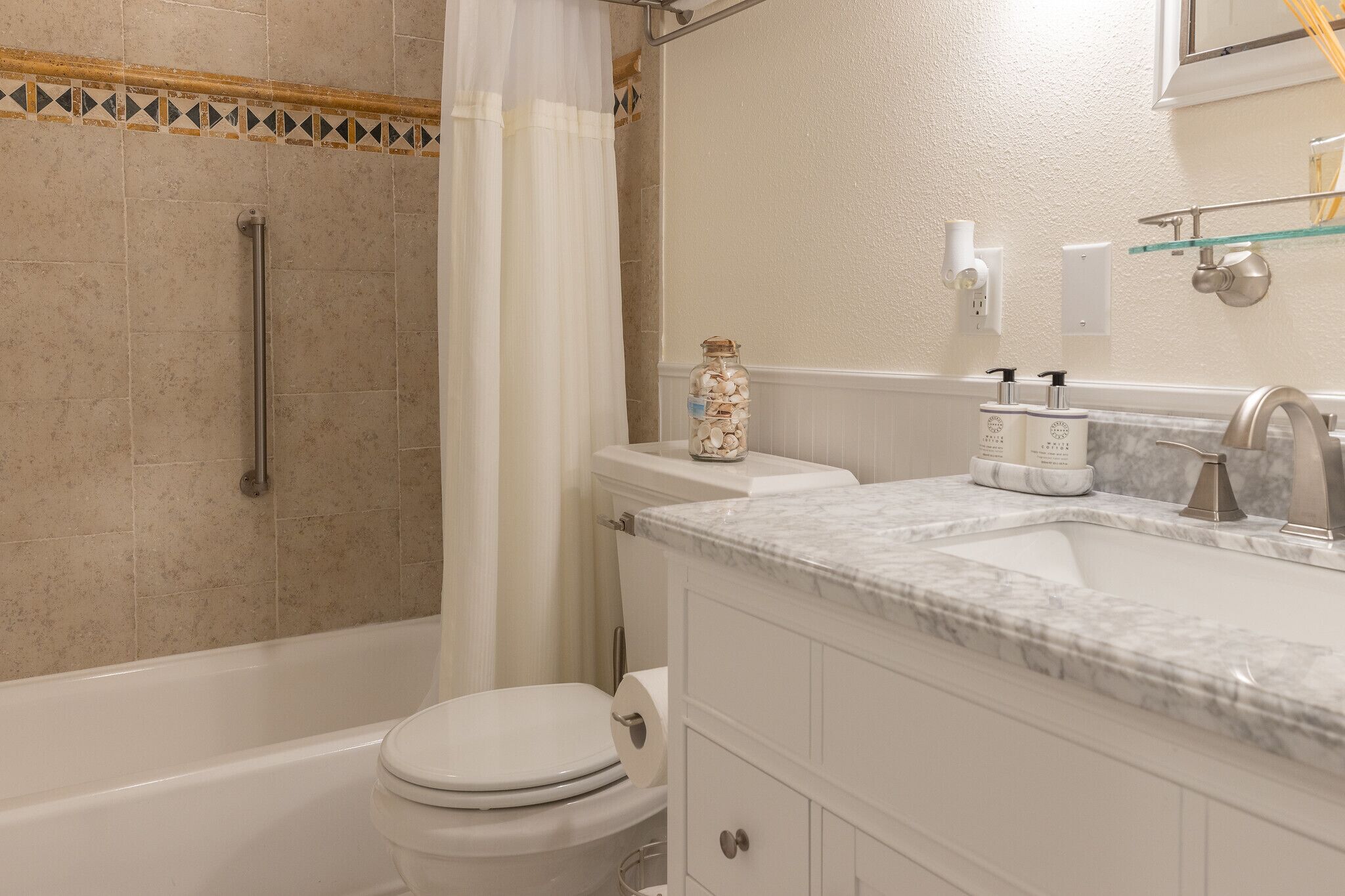 New Marble bathroom 