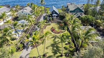 House, 3 Bedrooms | Property grounds