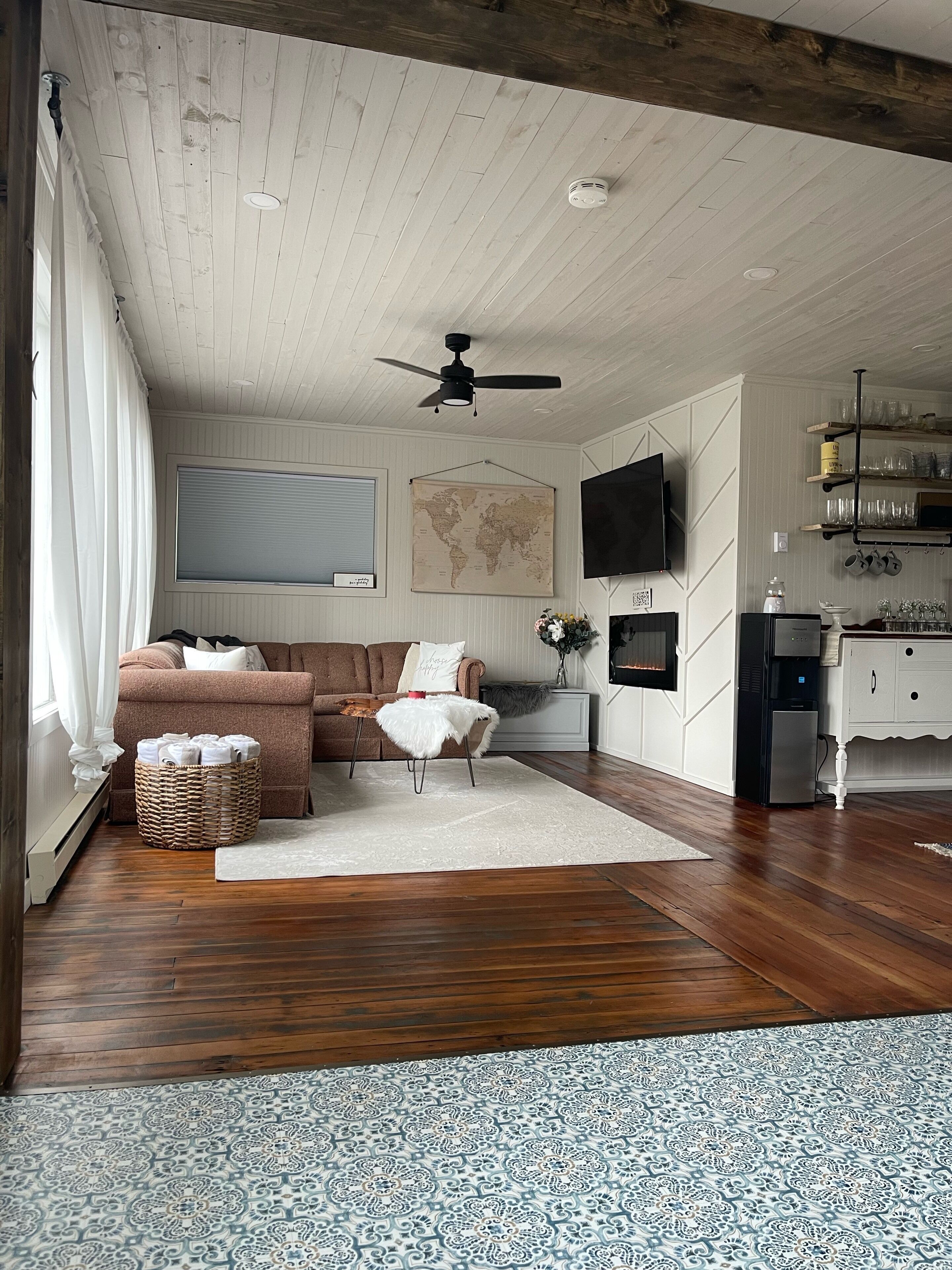 Perfectly Imperfect 2BR 5★ Lakeview Cottage/Iconic Pier