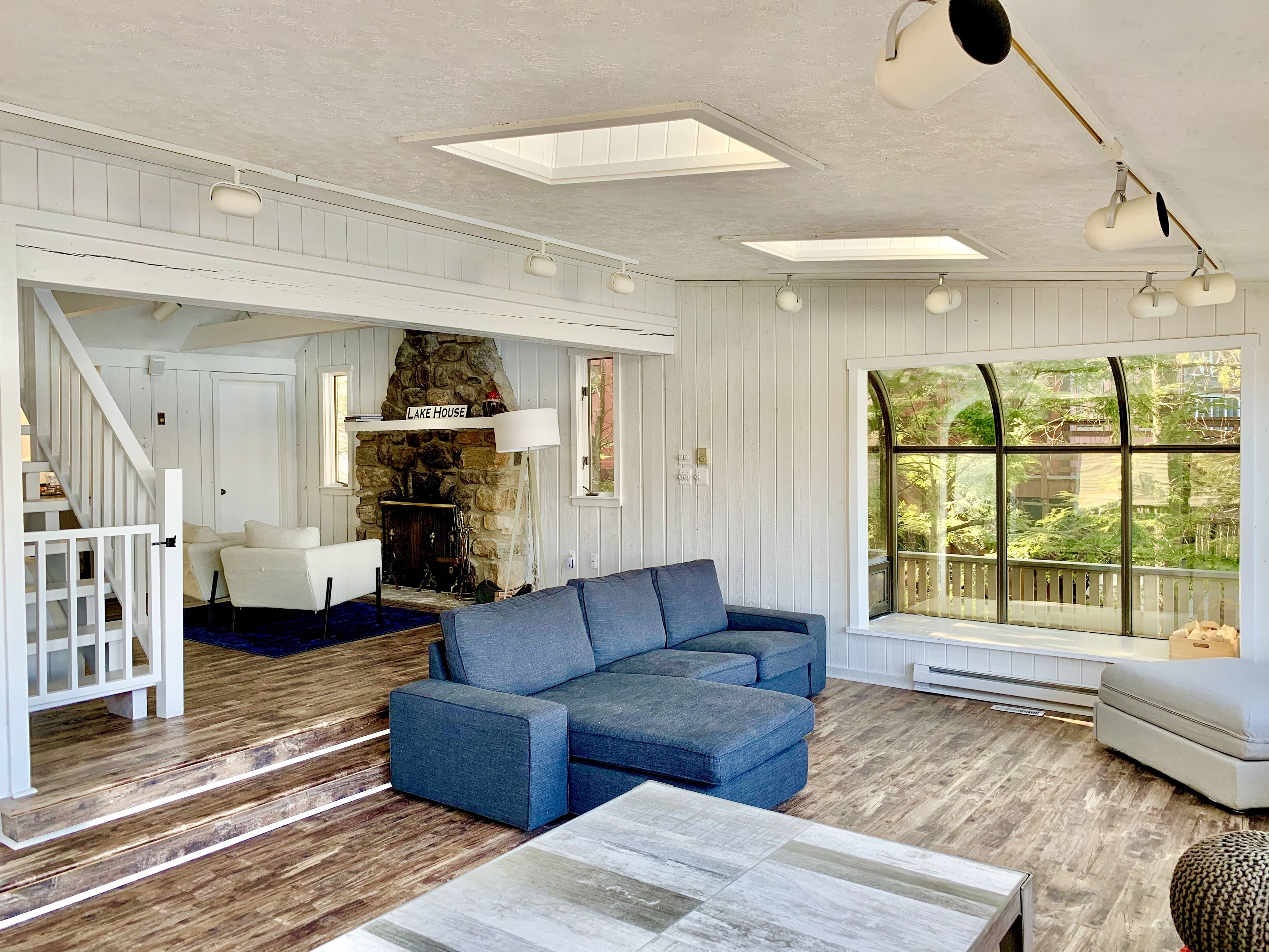 Dream lakehouse / Private dock / Skiing / Beaches / 1 hour from NYC