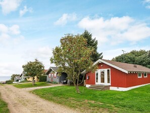 Exterior - 6 Person Holiday Home in Bjert (Bjert)