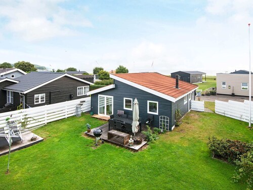 6 Person Holiday Home in Juelsminde