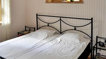 2 bedrooms, individually furnished