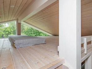 3 Schlafzimmer, Babybetten