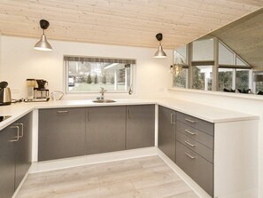 House | Private kitchen