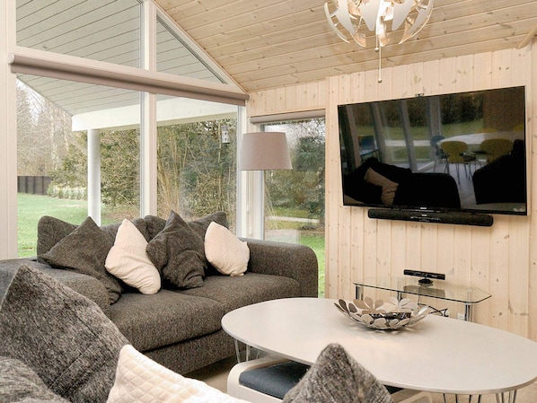 House | Living area