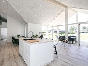House | Interior - 4 Star Holiday Home in Vaeggerlose (Vaeggerlose)