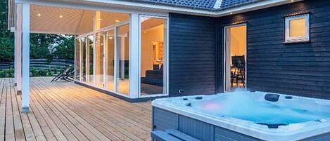 House | Spa treatment